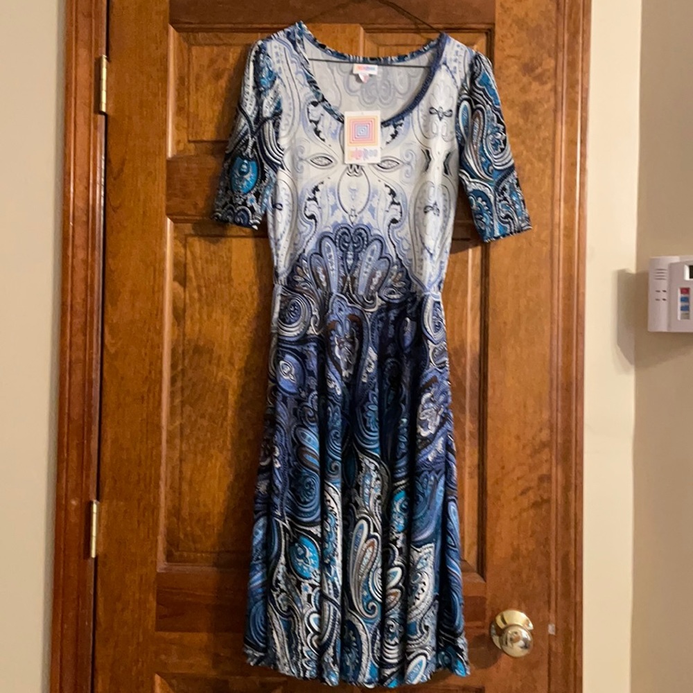 Lula Roe Nicole sz S dress